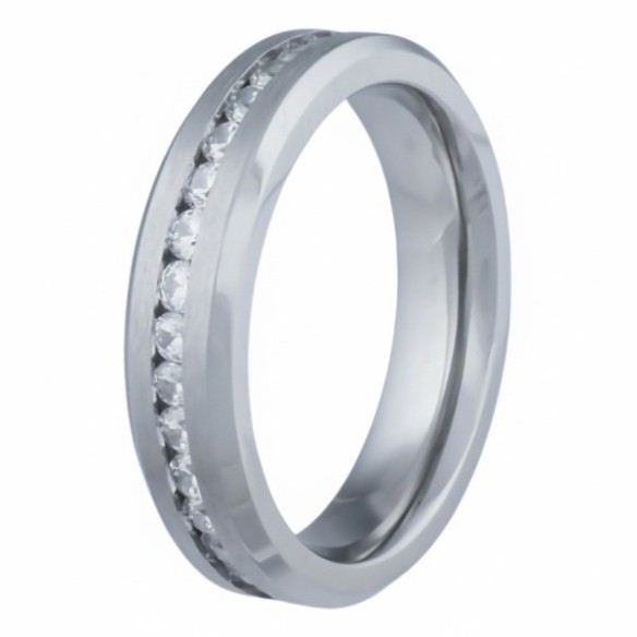 Bague en Titane Pur - zircons - largeur 5mm - Taille 52 à 62