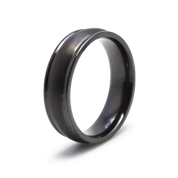 Bague en black zirconium - finition polie - largeur 6mm - Taille 58...